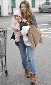 Image result for Orbit Stroller Rebecca Gayheart and Billie Beatrice