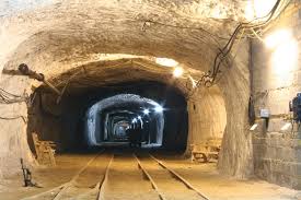 Znalezione obrazy dla zapytania kopalnia