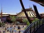 Disneyland royalty free stock - via Daymix