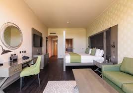 Image result for Vale Royal Sac