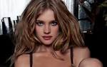 http://cdn.1920x1200.net/posts/wp-content/uploads/2009/06/natalia_vodianova_1280_800_jun072009.jpg