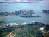 File:San Francisco Bay from the air in May 2010 04.jpg - Wikipedia
