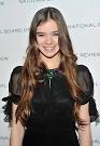 http://www2.pictures.zimbio.com/gi/Hailee%2BSteinfeld%2B2011%2BNational%2BBoard%2BReview%2B-JirVhhNIvQl.jpg