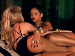 Resultado de imagem para "shakira" calcinha