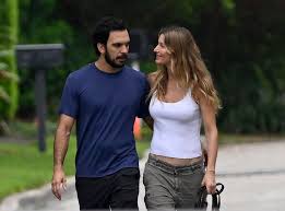 Image result for Ergo Baby Carrier Gisele Bundchen and Benjamin Brady
