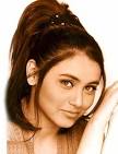 What is Rani Mukherji bra size