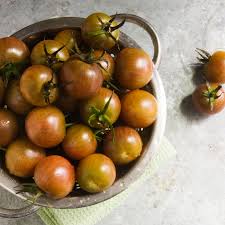 Afbeeldingsresultaat voor black cherry tomato