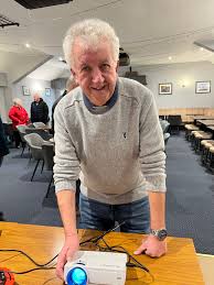 Image result for Clwb Criced A Bowlio Bethesda