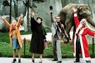 LE PERE NOEL EST UNE ORDURE : Horaires, E-billets, Bande annonce.