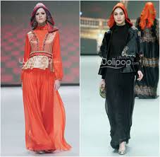 Hijab Style: Padu-padan Busana Warna Hitam dan Oranye Ala Shafira