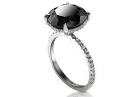 E chi ha detto che non sono diamanti se non brillano??