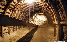 Znalezione obrazy dla zapytania kopalnia