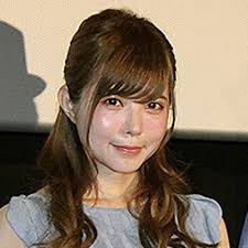 「益若つばさ」の画像検索結果