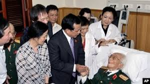 Kuvahaun tulos haulle General Giap