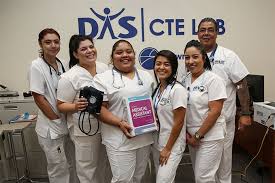 Attēlu rezultāti vaicājumam “adult”