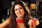 MALLU ANGEL NAYANTHARA - CLEAVAGE, NAVEL, ASS Show Photos!