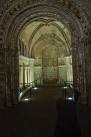 with limited decoration. - via Daymix