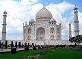 http://www.indialine.com/travel/images/tajmahal2.jpg