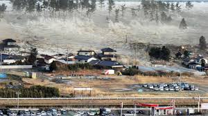 Hasil gambar untuk tsunami jepang