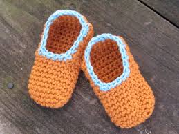 free - free crochet patterns for beginners slippers Images?q=tbn:ANd9GcQvurSd9ZSf-3xHUFvvZd6hVKNLxzhvyq9Kf2sDZxtVm4UW46aG
