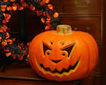 Halloween jack-o-lantern - via Daymix