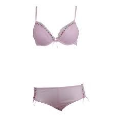 http://fashion-fashion123.blogspot.com/2012/05/lingerie-bra.html