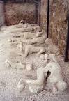 File:Pompeii Garden of the Fugitives 02.jpg - Wikipedia, the free ...