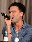 http://www3.pictures.stylebistro.com/gi/Johnny%2BGalecki%2BShort%2BHairstyles%2BShort%2BCurls%2BRdhwaf5MgPpl.jpg