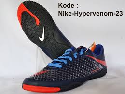Sepatu Futsal Nike | JogloSepatu.Com