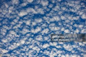 Attēlu rezultāti vaicājumam “altocumulus”