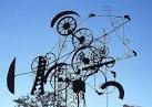 Old sculpture, Queen's - via Daymix