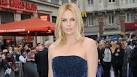 Is Charlize Dating a 'Modern Family' Star? | ETonline.