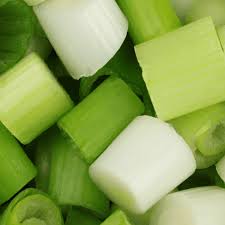Résultat de recherche d'images pour "Allium fistulosum"