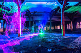 Znalezione obrazy dla zapytania malowanie światłem