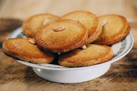 Image result for gevulde koek