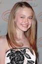 http://theideagirlsays.files.wordpress.com/2009/11/dakota-fanning-twilight-new-moon-jane-the-idea-girl-says.jpg