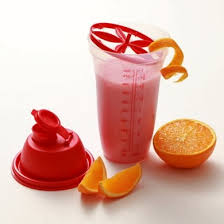 Kuvahaun tulos haulle Tupperware quick shake