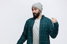 Картинки по запросу Молодой человек в шапке