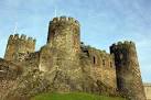 Design and work on the castle were overseen by master mason James of St. - via Daymix