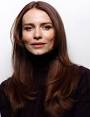 Funny Joke from a Beautiful Woman: Saffron Burrows - saffron-burrows-WI-0308-lg