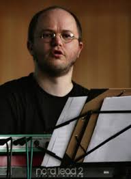 Oliver Siegel. Instrument(e): Piano - DBLIYJHIPQDIKEV