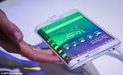 Samsungs Galaxy S6 to have curved screens to take on Apples.