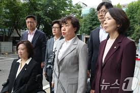 X68刑事告訴에 대한 이미지 검색결과