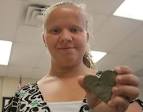 21st Century After School Program student Crystal Wilkinson holds a heart ... - 6a00d83451aefd69e20133f5630481970b-800wi
