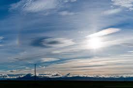 Attēlu rezultāti vaicājumam “Contrail shadows”