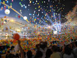File:Athens 2004 Olympics Closing ceremony.jpg - Wikipedia, the ...