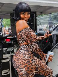 「ジャイナ・エイゼンシュテイン」の画像検索結果