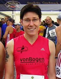 Ulrike Hellmich Niederbayerische Marathon-Meisterin « LV Geiselhöring