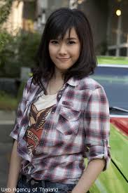 Aktris/Aktor luar yang mirip dengan artis Indonesia 11