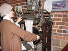 Hosiery knitting exhibit in the museum - via Daymix